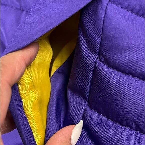 NFL Minnesota Vikings Puffer Jacket - Picture 5 of 12